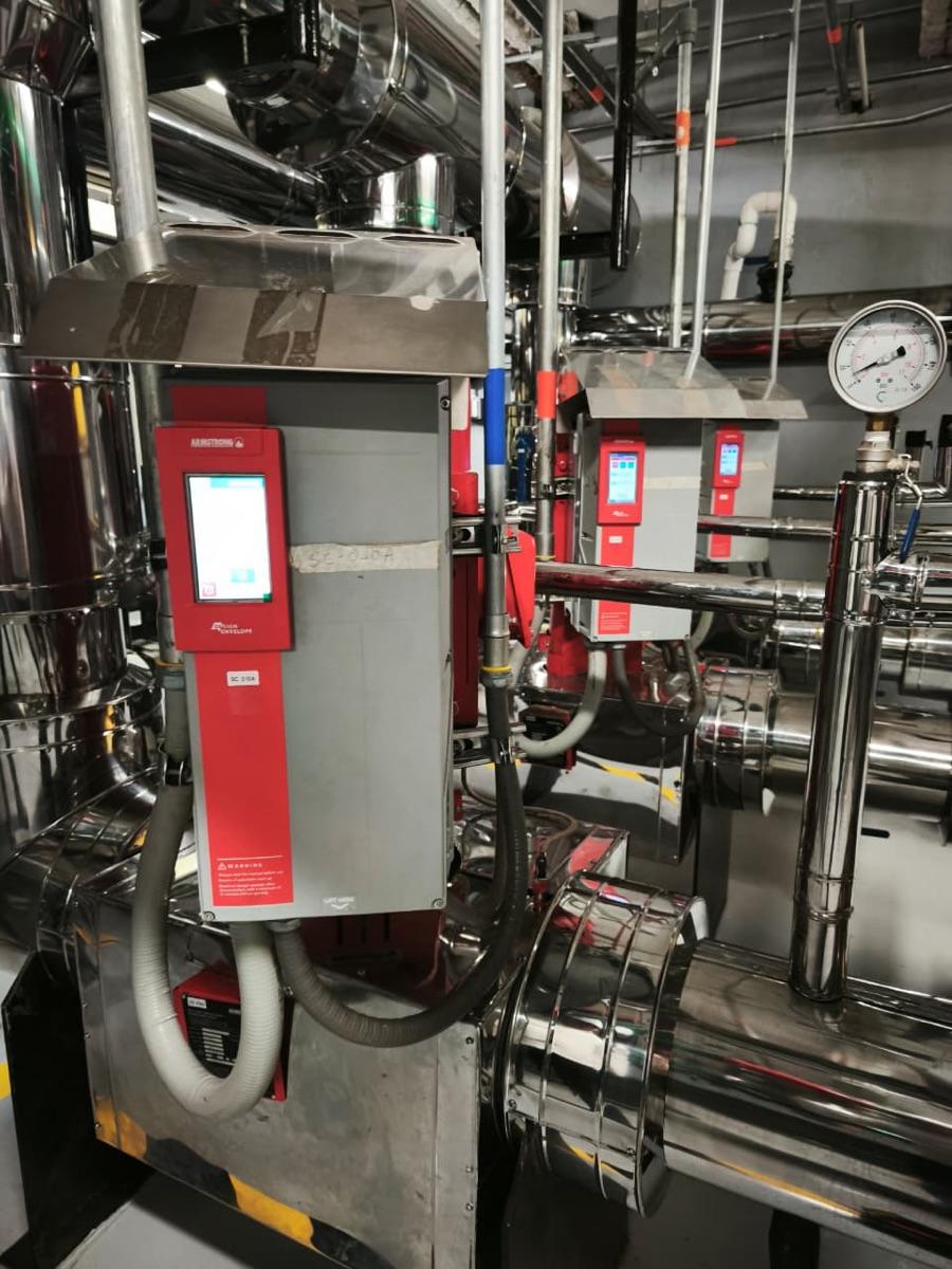 Mantenimiento de tablero eléctrico en planta