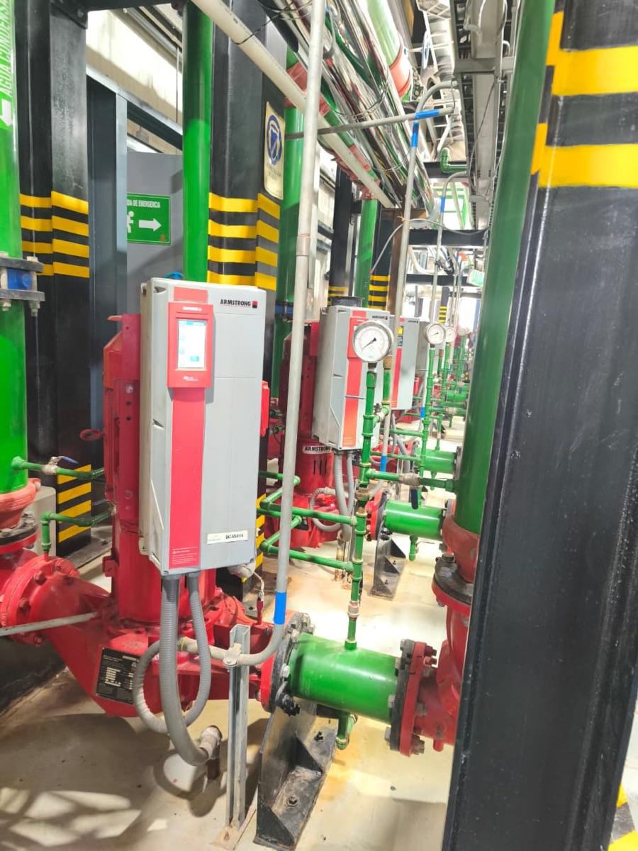 Revisión de cableado industrial en tablero